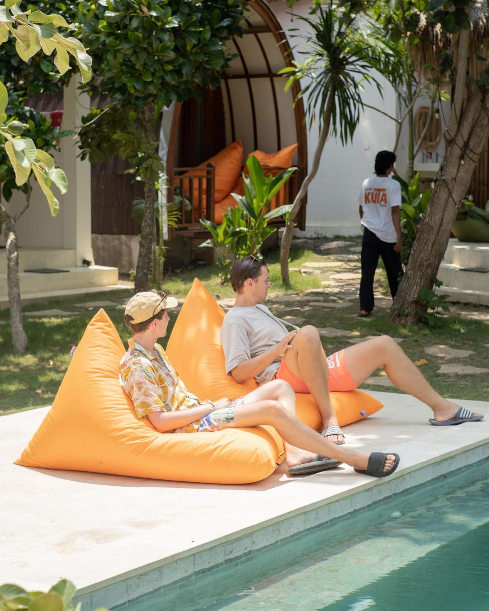 Lost Inn Kuta Capsule Hostel المظهر الخارجي الصورة